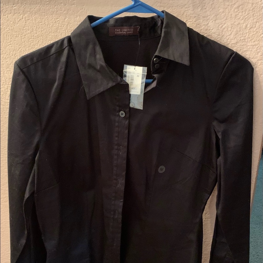Missing that staple?! Black top NWT